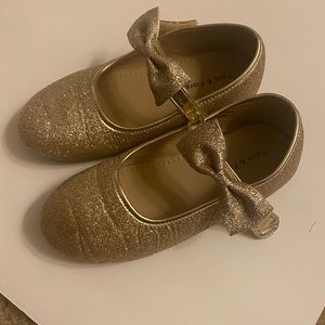 Felix & Flora Gold Flats